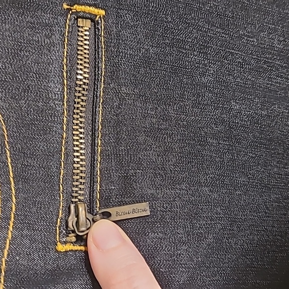 Bisou Bisou mermaid skirt - Picture 6 of 6